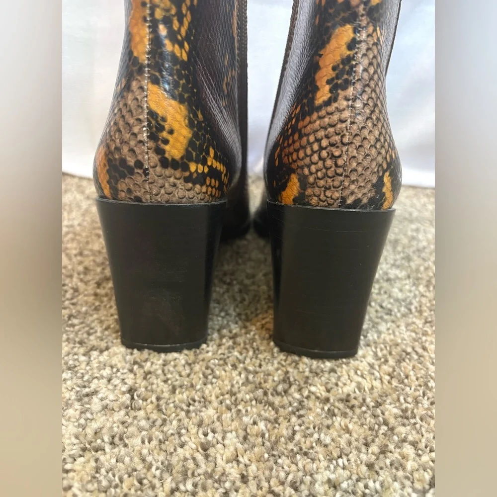 Franco Sarto ‘Generous’ Snake Skin Heel Ankle Boots Booties‎ Size 8.5 EUC